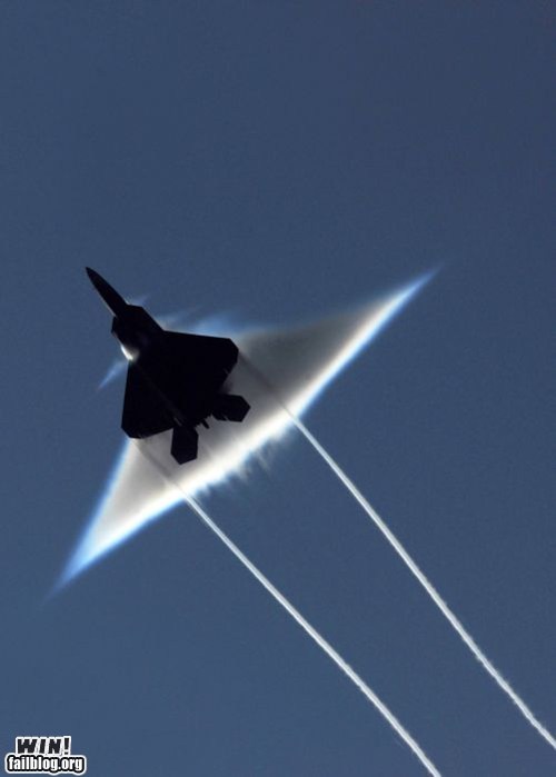 epic-win-photos-breaking-the-sound-barrier-win