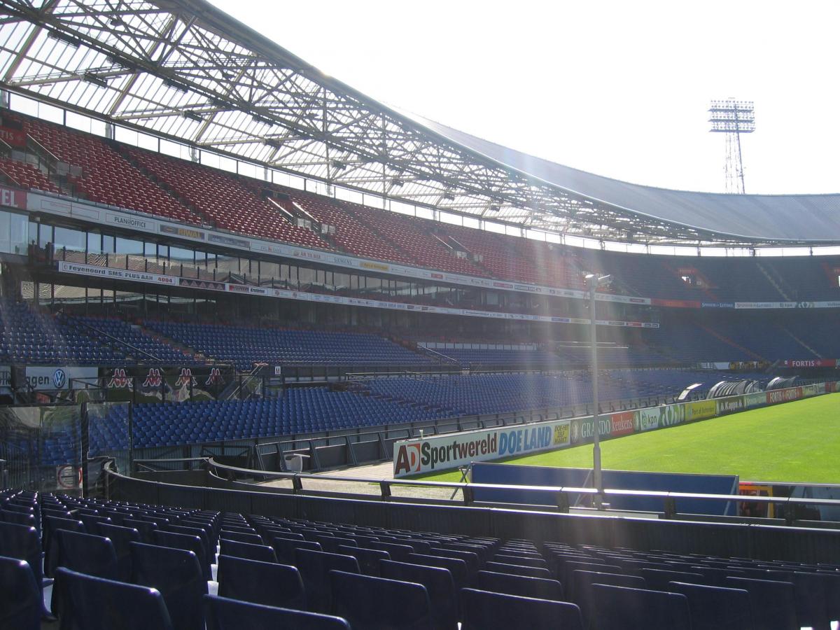 De_Kuip2006